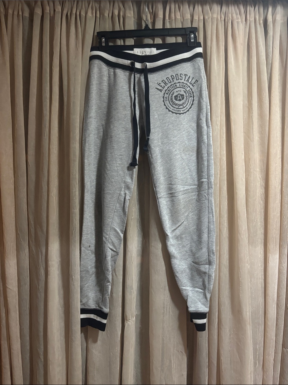Aeropostale Gray Jogger Sweatpants with Black Trim